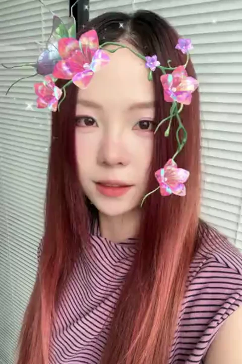 Spring Blossom Face AR
